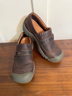 Keen Brown Leather Slip On Shoes Comfort Casual Work EU 38.5 US 7.5